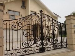 家门口路向东向西风水哪边好