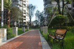 风水住宅前朱雀禁忌前方有水或路反弓