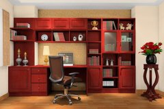 书桌有横梁风水如何化解?