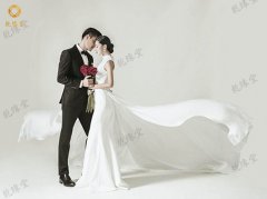 婚姻线在手掌侧面代表什么？